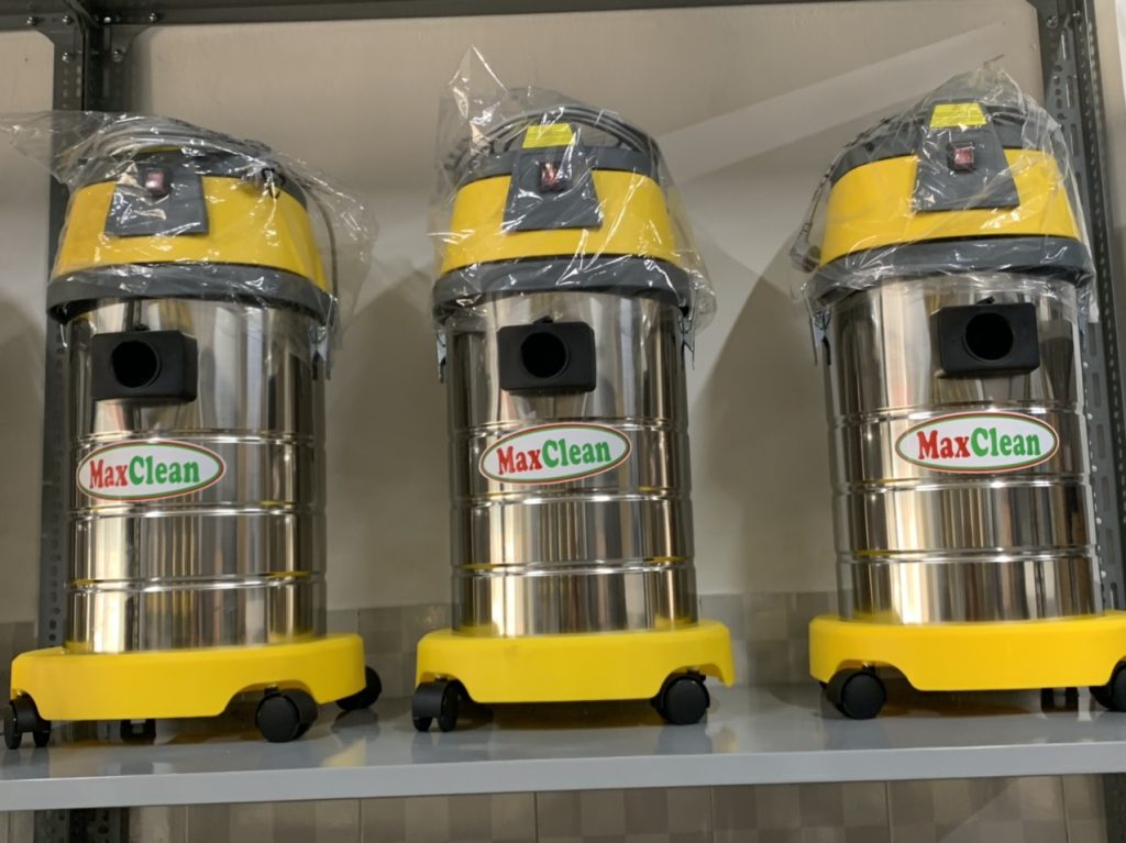máy hút bụi 30l