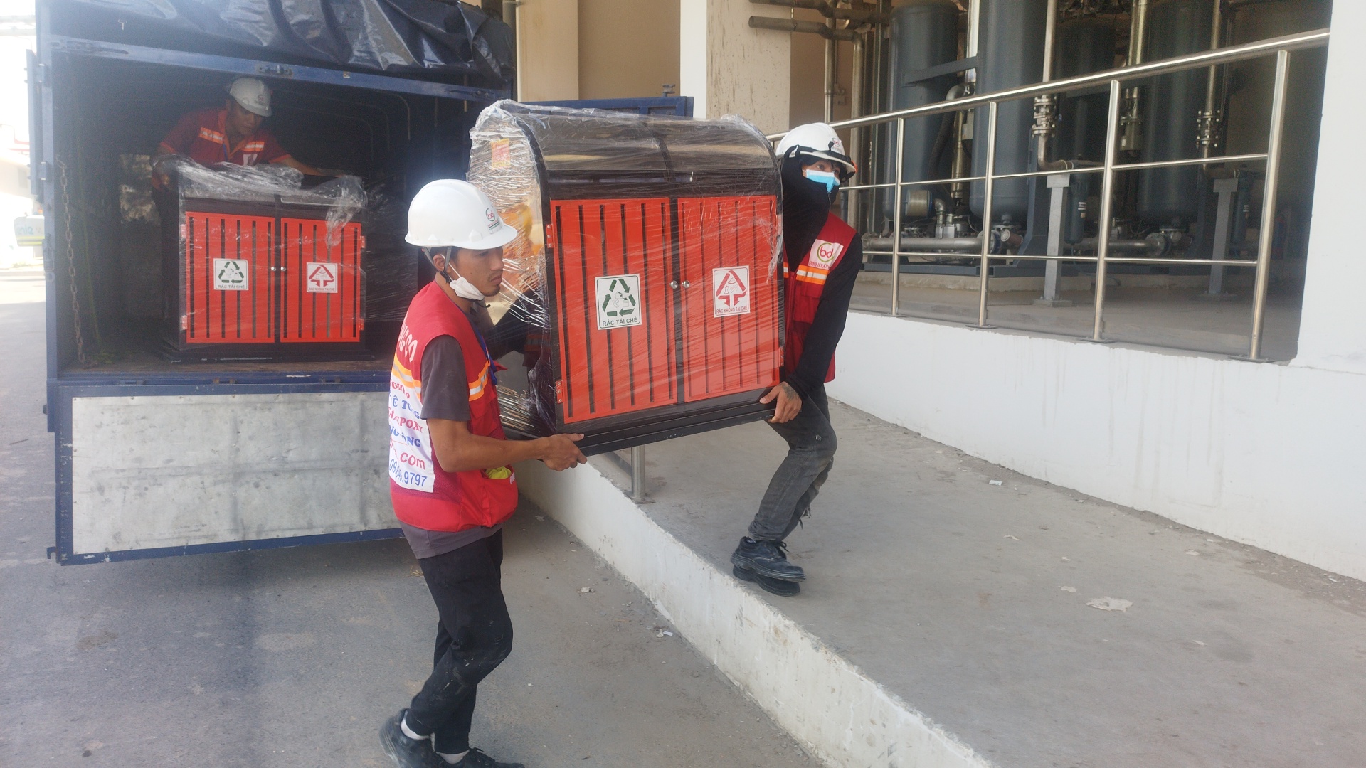 Thùng Rác Inox Bình Dương